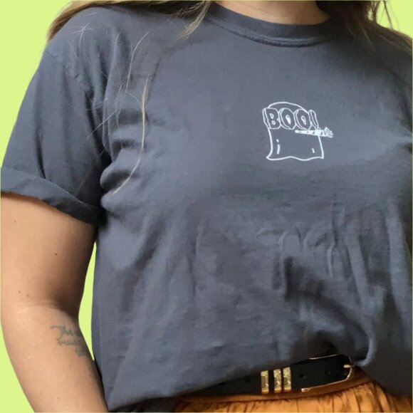 Inner Thoughts Ghost Party "Boo!" Charcoal Grey Tee Shirt - Picture 6 of 6